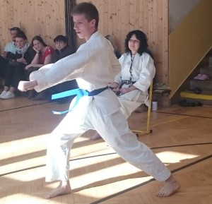 Svik_Gy